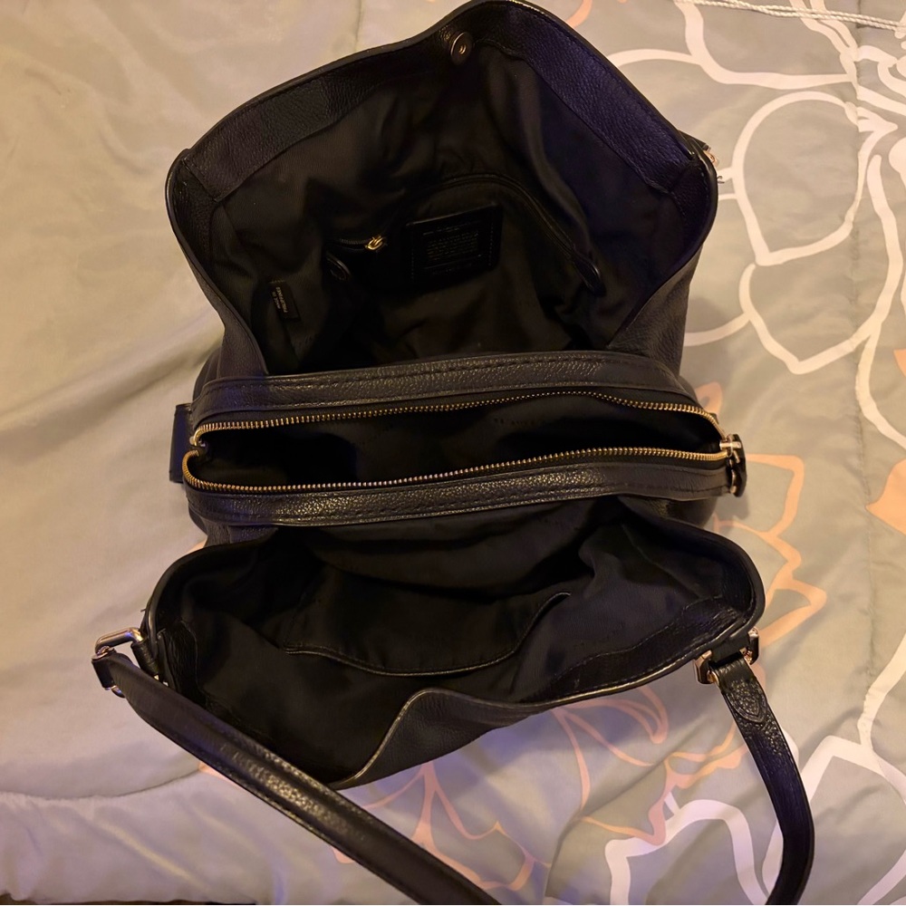 Coach Black Leather Shoulder Bag - Picture 3 of 4